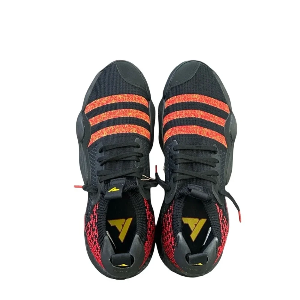 Adidas Trae Young 2 Low Hawks Black / Red Basketball‎ Shoes HQ0986 Size 10.5 NWT